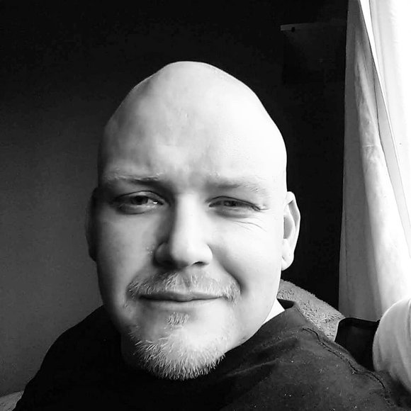 Meet your Posher, Alexander - Picture 1 of 1